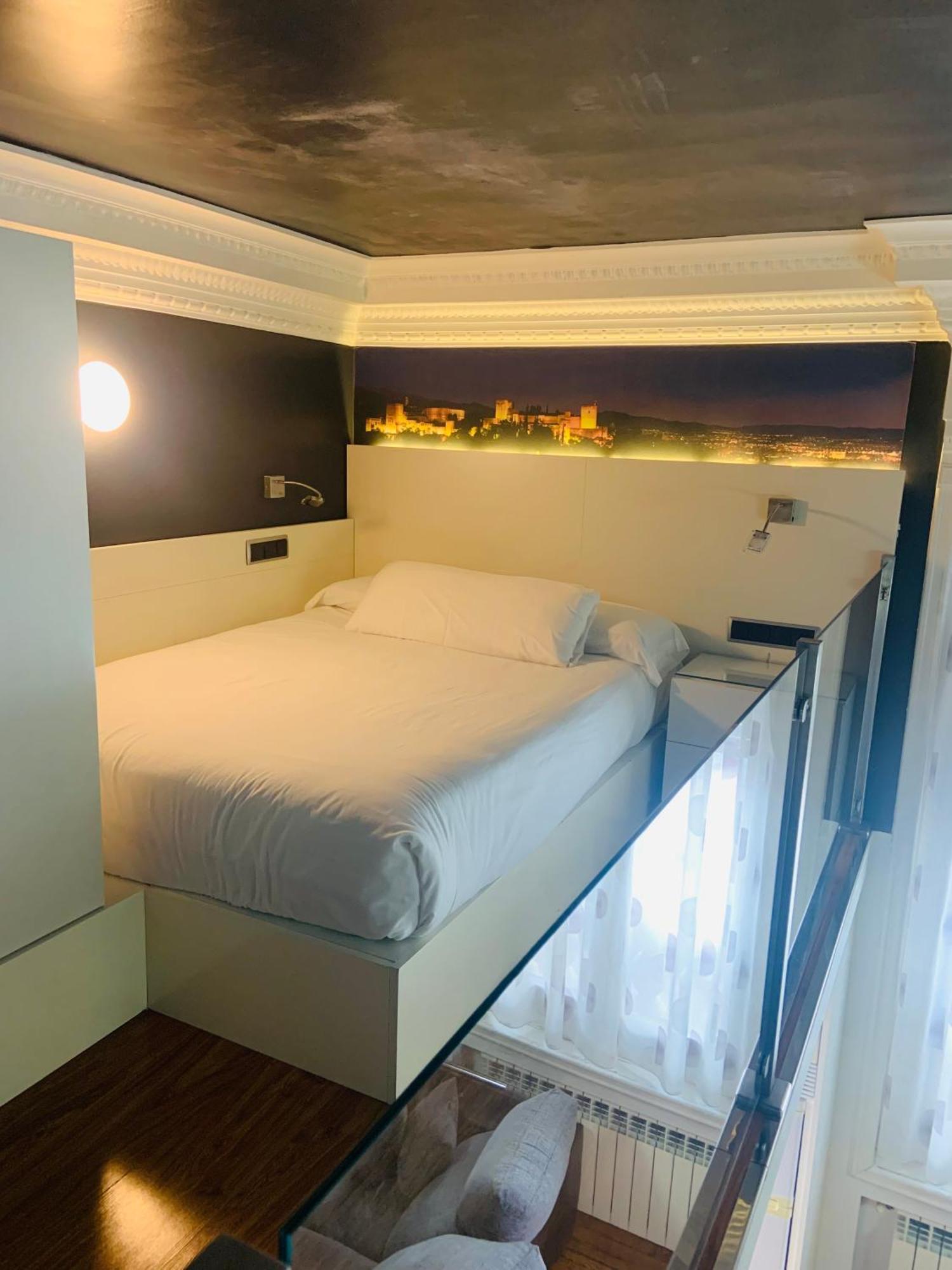 Deluxe Attic Terrace